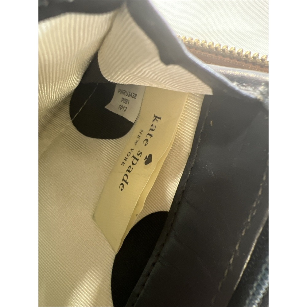 Kate Spade New York l Cedar‎ Street Zip Around Lacey Continental Gold Wallet - Picture 4 of 6